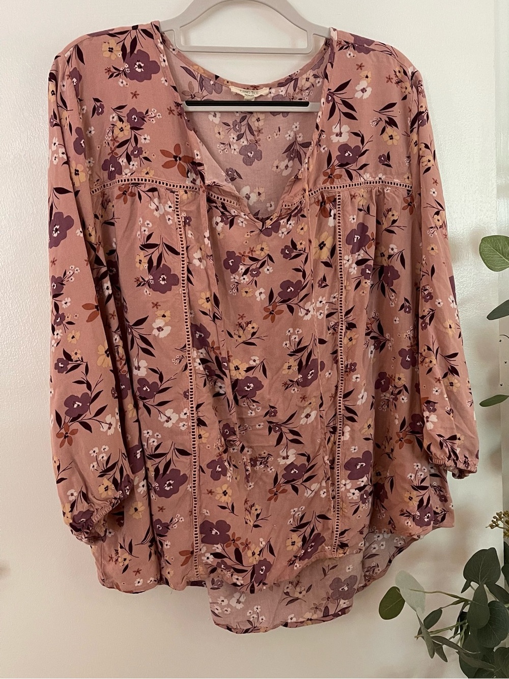 Dusty Rose Floral V-Neck Blouse